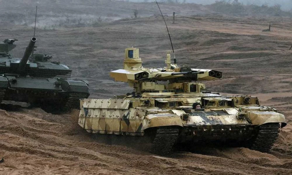 Βρετανικές Υπηρεσίες: Τα θηριώδη BMPT Terminator έστειλε ο Πούτιν στο Ντονμπάς!